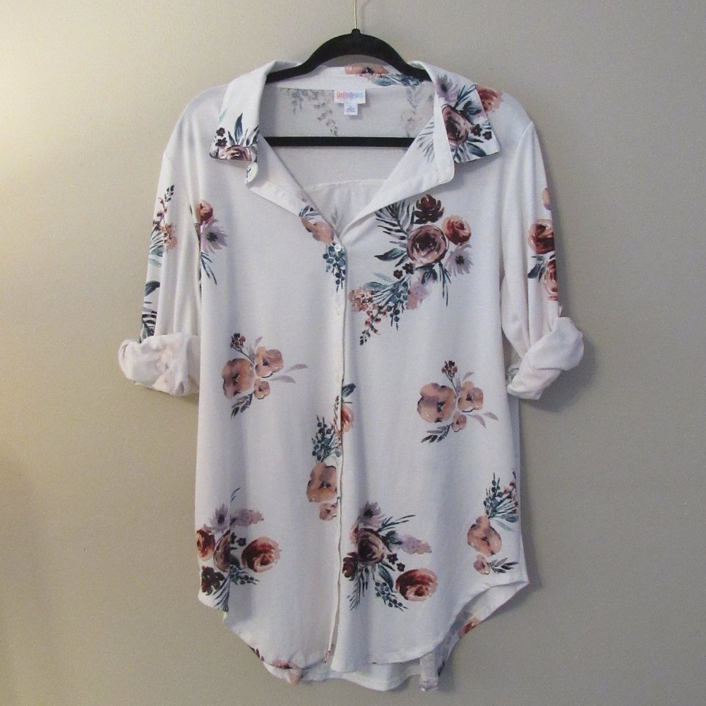 LuLaRoe Long Sleeved Floral Button Down Shirt
